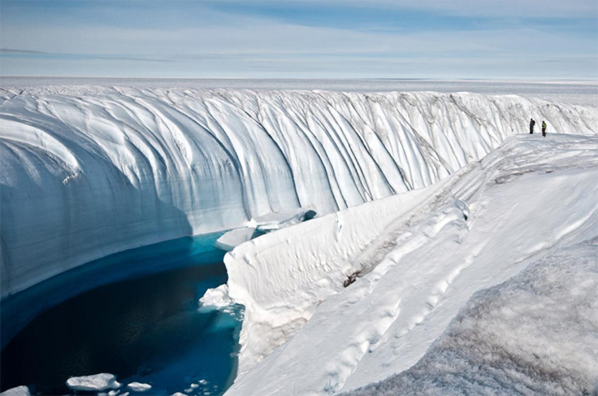 Dramatic ice sheet collapse triggered global climate change